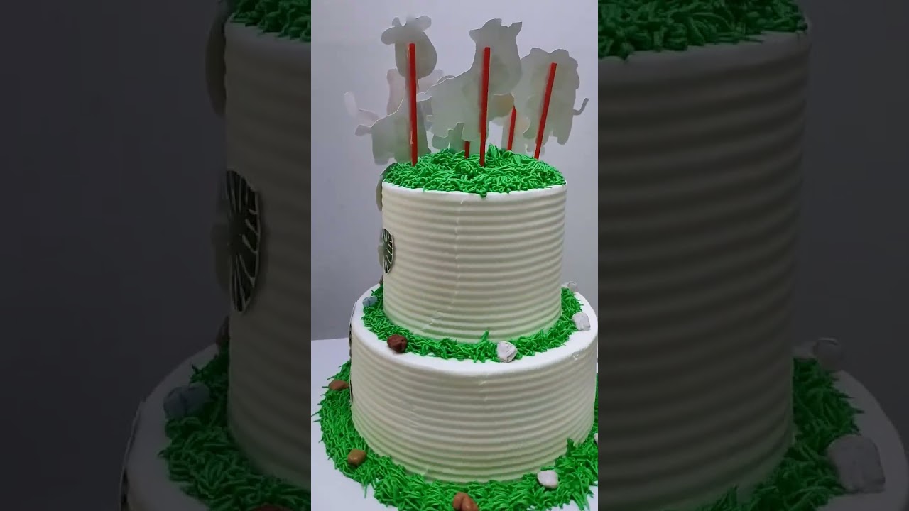 Safari Themed Cake