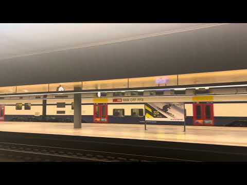 S8 nach Winterthur Einfahrt in Zürich Hauptbahnhof Gleis 34 6:52 Uhr