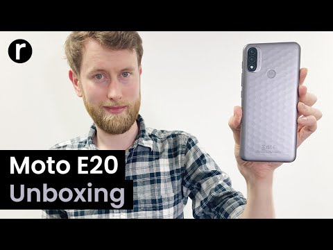 Moto E20 Unboxing and Hands On