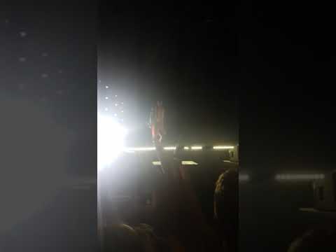 Fan kills it rapping with Kendrick Lamar on stage