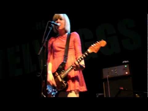 The Lovely Eggs - Watermelon (live at Now We Are - 8th April 12)