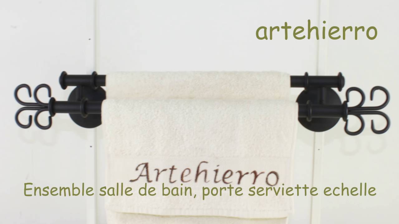 Ensemble salle de bain, porte serviette echelle pour la décoration