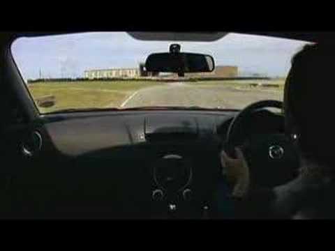 Mazda RX8 gegen Alfa Romeo GT – Shoot-Outs