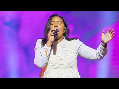 MIRACLE / JÉSUS NOUS TE COURONNONS / NOUS ÉLEVONS TON NOM PLUS HAUT | IGC - Célina-Jo PAGBÉ