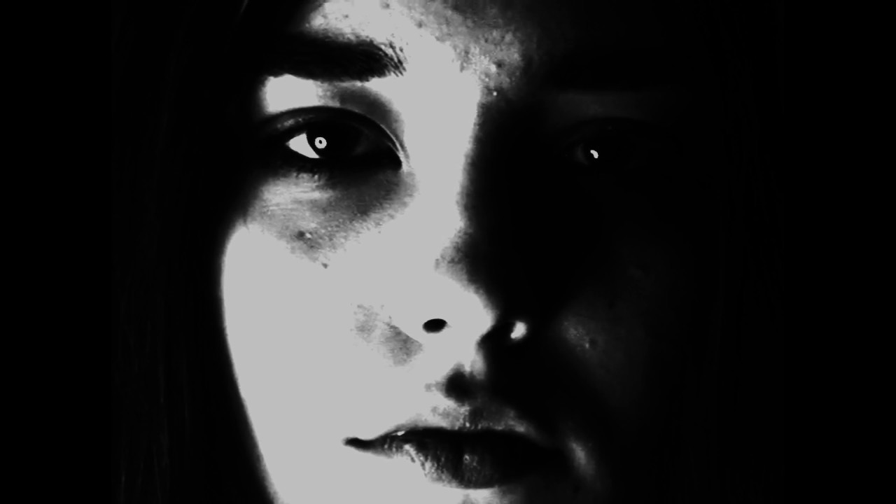 Hell Is An Empty Room / Horror Short Film (2018)