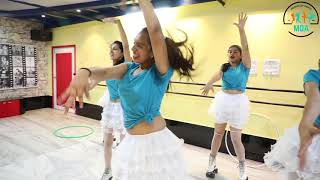 Skate dance on Badal Pe Paon Hain by Meena Dance