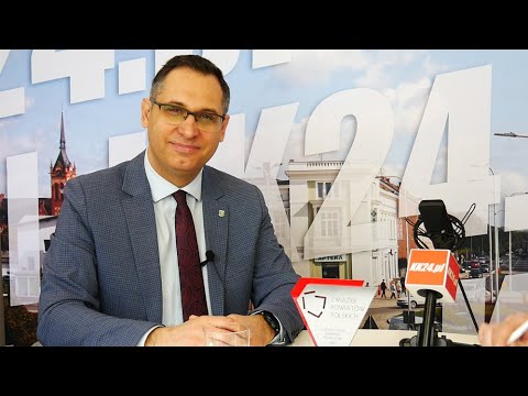 "Drogi i opieka zdrowotna to największe wyzwania". Starosta Paweł Masełko gościem Studia KK24.pl #91