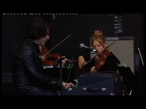 Spiritualized - Sitting On Fire (live in Reykjavík)