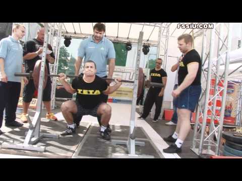 Festiwal Siły Sprawności i Urody Międzyzdroje 2011 - Zawody w Przysiadach ze Sztangą.