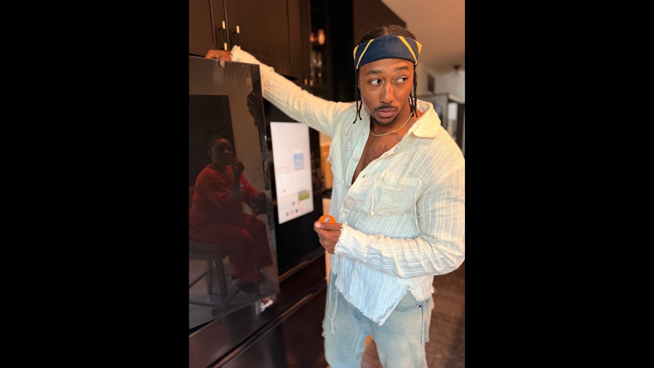 Rodney manipulates Chanel into telling him the name of the shoe store Shardae worked at!