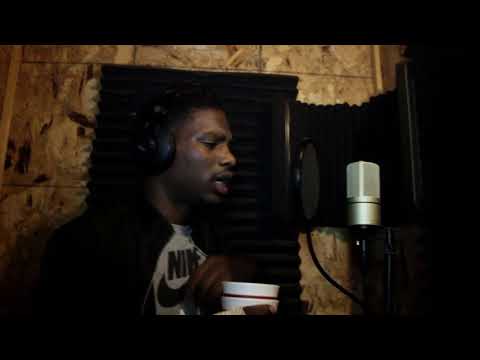 Boss Smooth - No Cap Freestyle {Shot by @TrakSurg}