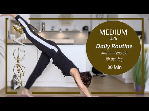 LYN YOGA #26 - Daily Routine - 30 Minuten für Kraft und Energie