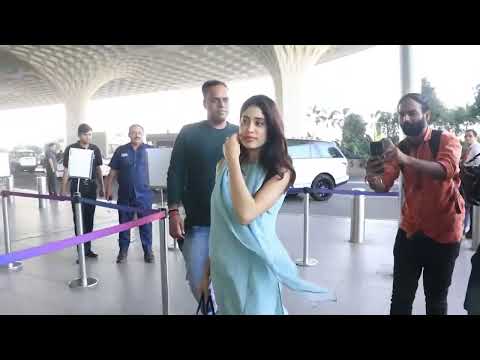 Boney Kapoor, Janhvi Kapoor, Janhvi Kapoor Boyfriend, Khushi Kapoor, Tanisha Santoshi, Spotted At