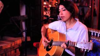 Set Acústico - Annie B Sweet - Concierto Cable