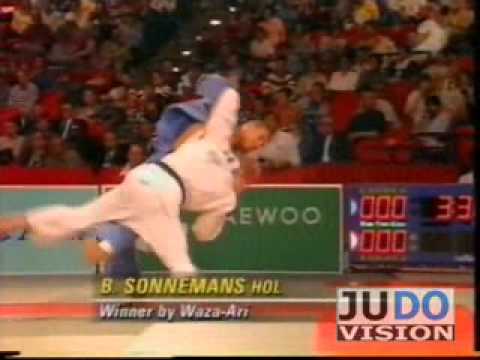 JUDO 1995 European Championships: Ernesto Perez (ESP) - Ben Sonnemans (NED)