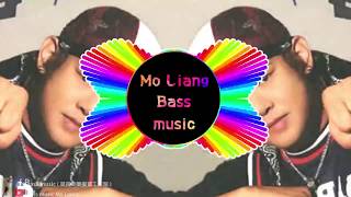 [問卦] 66歲女博士生日要唱什麼歌送她啊？