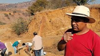 HABITANTES DE PEÑA BLANCA Y CUESTA BLANCA, ARREGLAN SU CAMINO