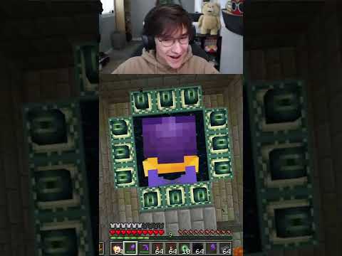 Minecraft, But Everything I Look At Dies