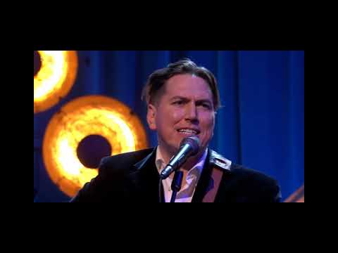 Mary wallopers on jools Holland  2024 hootenanny The Holy Ground bould o'donoghue Streams Of Whiskey