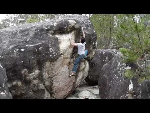 Le Jeté Michaud, 7a+. Fontainebleau