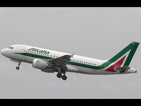 Alitalia Airbus A319-111 EI-IMU landing & takeoff at Berlin Tegel airport
