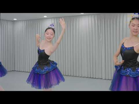 Frescoes Pas de quatre, the Little Humpbacked Horse «Оживленные фрески» из балета «Конек-Горбунок»