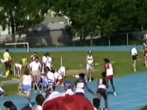 1985 Ky State high school track meet girls 4x400m relay.avi