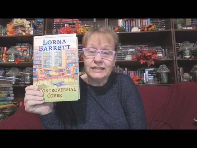 Vídeo relacionado con A Controversial Cover: 18 (A Booktown Mystery)