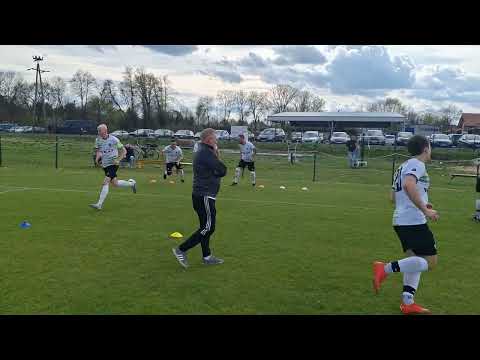 LKS Victoria Szadek UMKS KORAB ŁASK 0:3