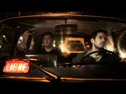 BUCEO INVISIBLE | La Vida Pasa Lejos