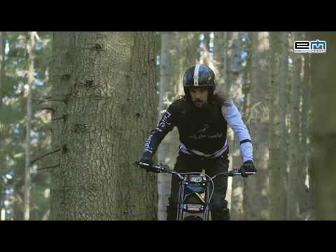 download lagu mp3 mp4 Electric Motion, download mp3 Electric Motion free downloadn, video klip Electric Motion