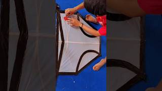 Download lagu Layangan Sempak 4 #shorts mp3