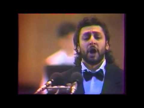 Barseg Tumanyan ¨Core 'ngrato¨ (S. Cardillo) (Bis)