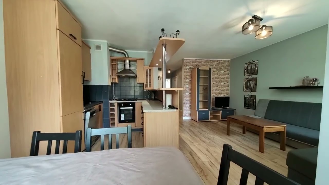 Walkthrough of ul. Komorska, Praga-Południe