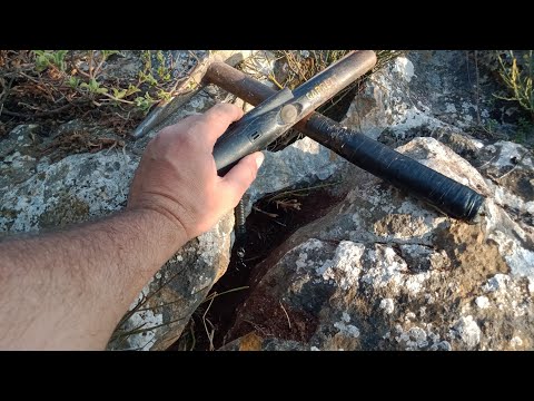 Kayanın İçindeki Oyması Define Dolu Çıkardım !!!