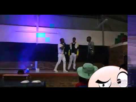 Emiky vs Zothiemind Live Battle