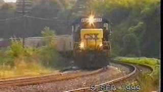 preview picture of video 'CSX GP40-2 Locomotives - Decatur Alabama'