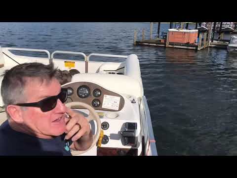 Pontoon driving tricks with Briscoe