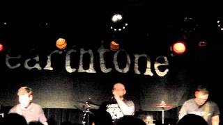 earthtone9 - Evil Crawling I - Birmingham Academy 2011