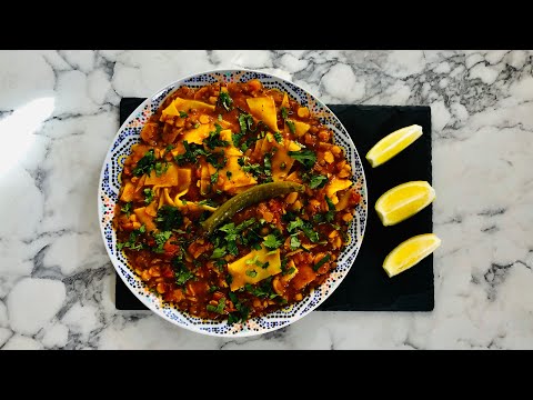 Mbakbka, easy Libyan legumes pasta, vegan recipe (المبكبكة الليبية)