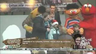 Sesamstraat danst de Boekoeroe bij Serious Request 2011 in Leiden