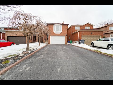 6 St Georges Pl, Brampton Home for Sale - Real Estate Properties for Sale