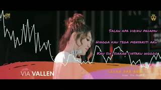 Download lagu Via Vallen - Salah Apa Aku (lirik) mp3