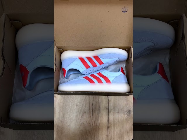 Vídeo relacionado con Adidas Hombre BARREDA Shoes, Grey One/FTWR White/Gum 3, 44 2/3 EU