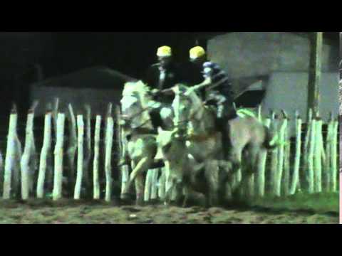 DOIS IRMÃOS NA PISTA! JOÃO PAULO E EDMILSON - VAQUEIROS DO PQ MANOEL NICOLAU - #VAQUEJADA2014