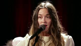 Dawn Landes at Paste Studio NYC live from The Manhattan Center