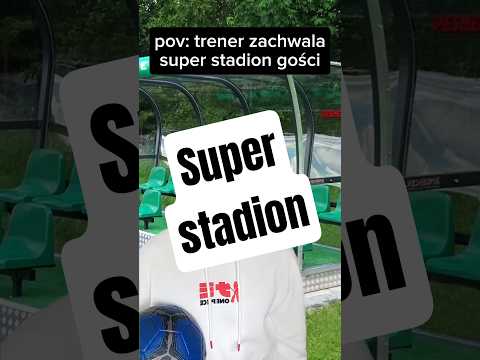 Super stadion piłkarski 😁 #piłkanożna #śmieszne #parodia