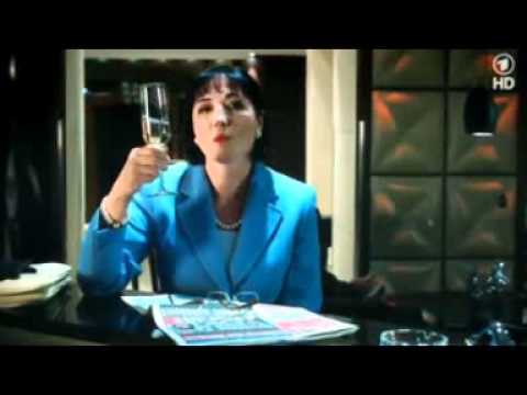 Clarissa von Anstetten & Rebecca von Lahnstein - Falling