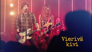 Juustopäät - Vierivä kivi (live 2020)