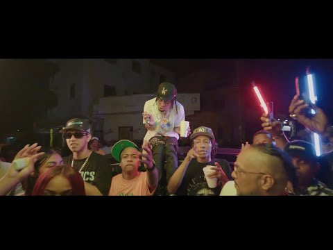 Rochy RD, Chimbala, Tivi Gunz, Ceky Viciny, Young Gatillo, JeyOne, FortyFive, Quintana - ALIBABA